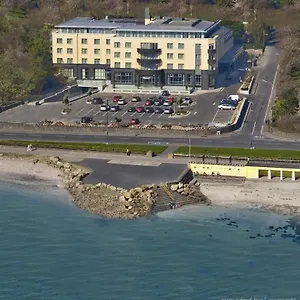 4* Отель Salthill